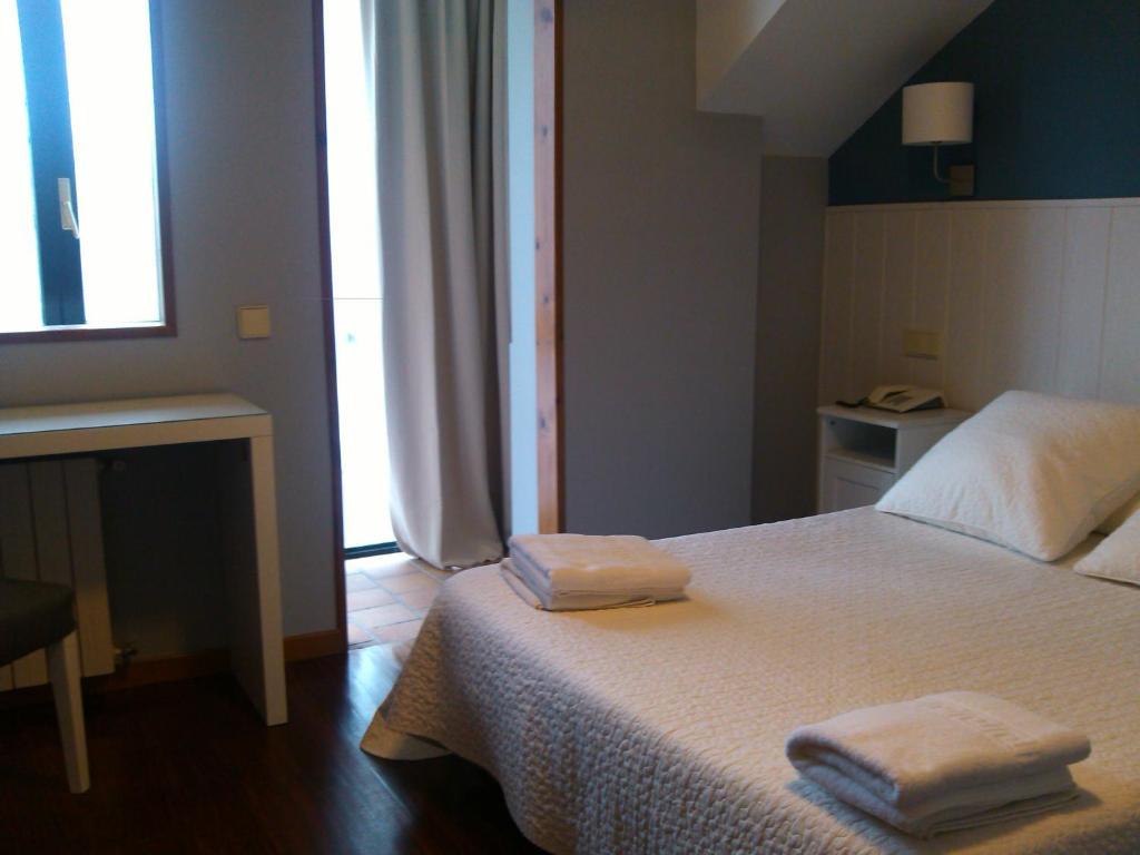 Onís Hotel Montanas De Covadonga מראה חיצוני תמונה