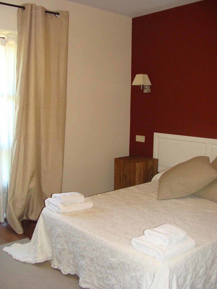 Onís Hotel Montanas De Covadonga מראה חיצוני תמונה