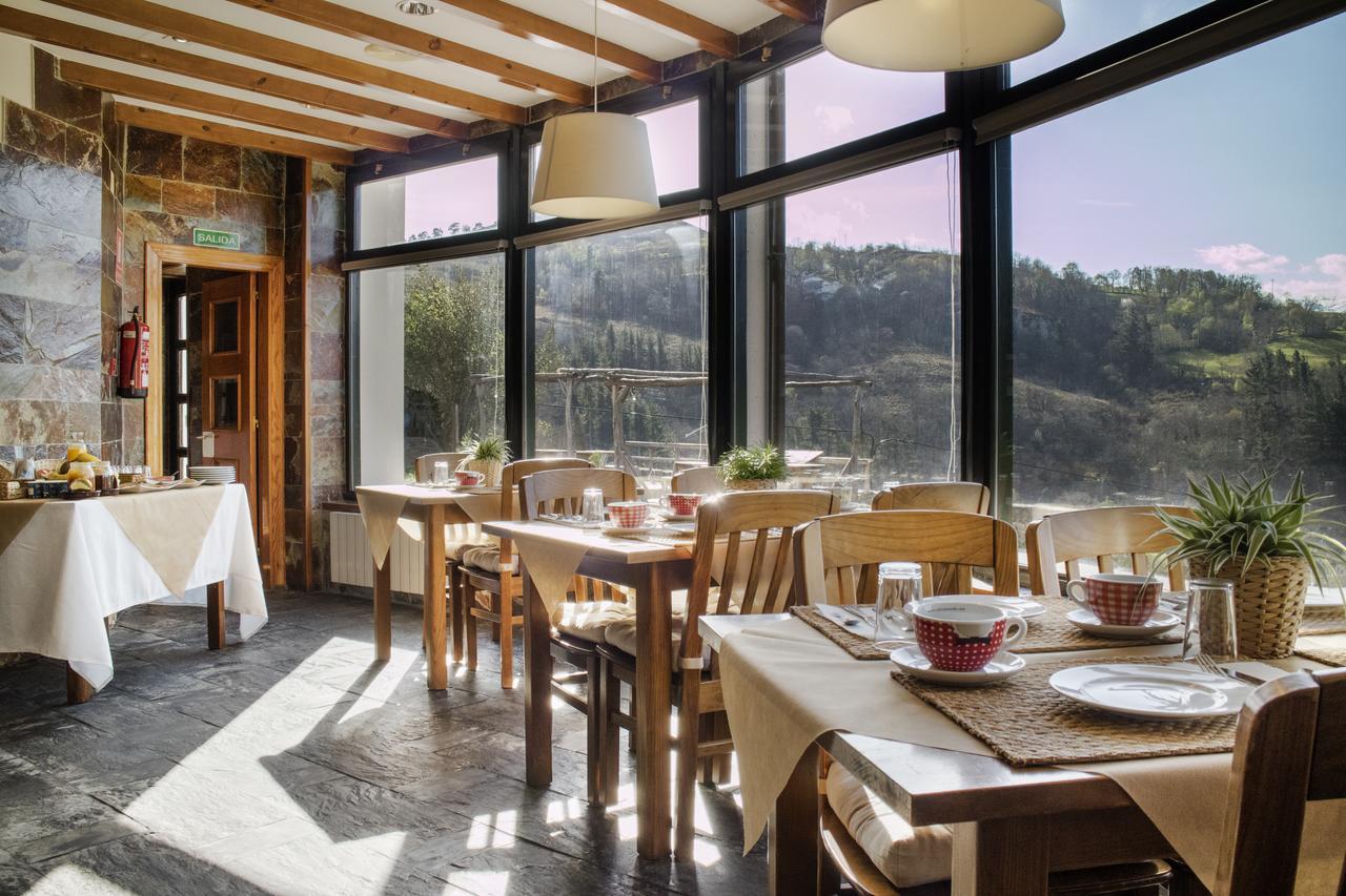 Onís Hotel Montanas De Covadonga מראה חיצוני תמונה